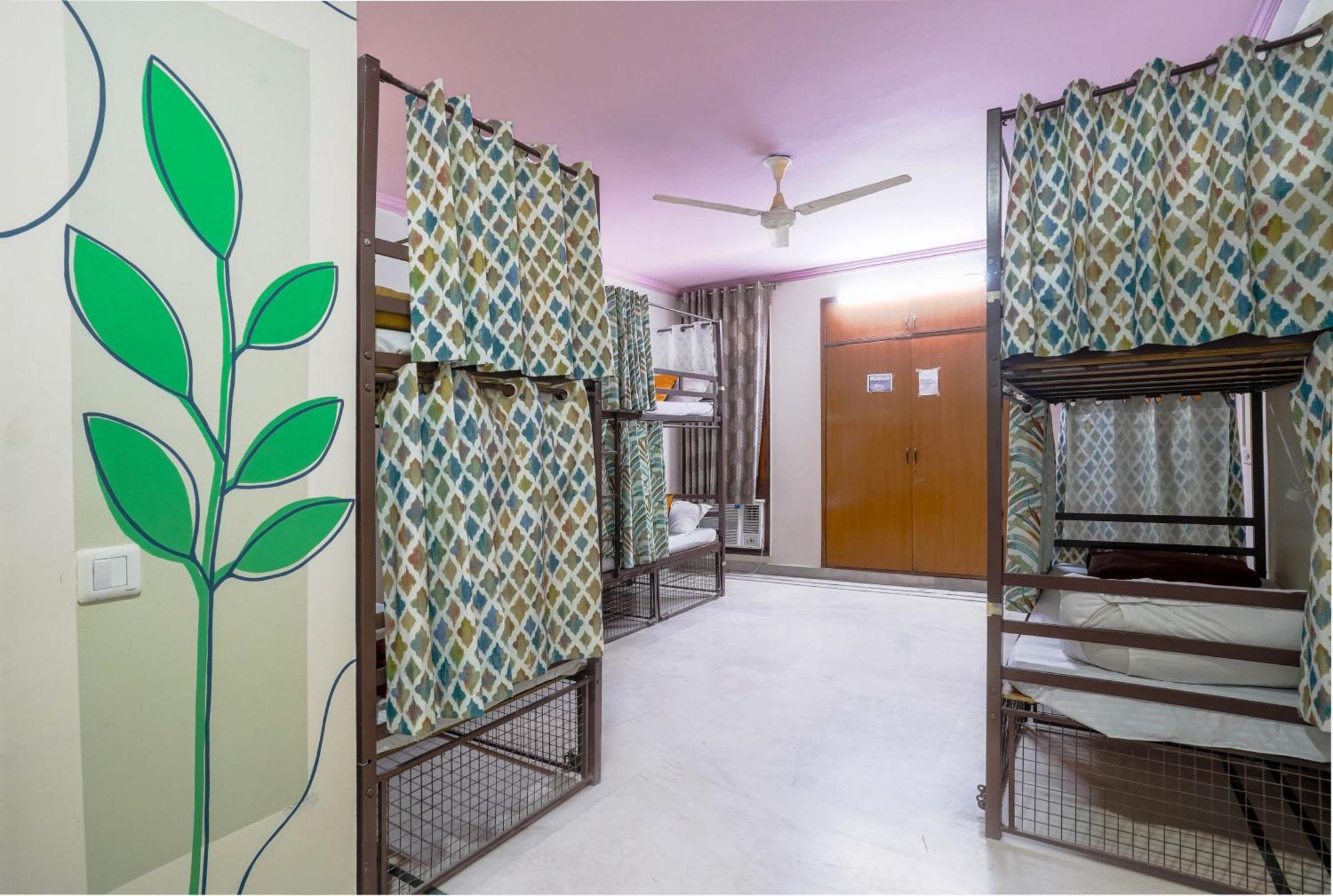 Hide-In Hostel Delhi New Delhi Exterior photo